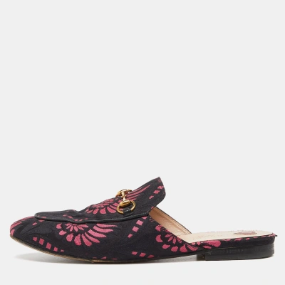 Pre-owned Gucci Black/pink Printed Fabric Princetown Flat Mules Size 40