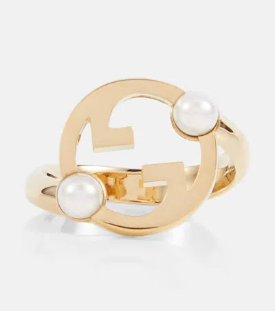 Gucci Blondie Interlocking G Faux Pearl Ring In Gold