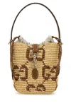 Gucci Borsa A Secchiello Gg Mini In Rafia Ricamata Donna