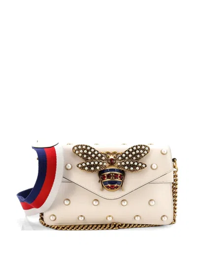 Pre-owned Gucci Broadway Pearly Bee Embellished Leather Mini Shoulder Bag In White