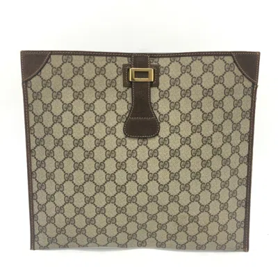 Pre-owned Gucci Brown Gg Supreme Clutch Bag ()