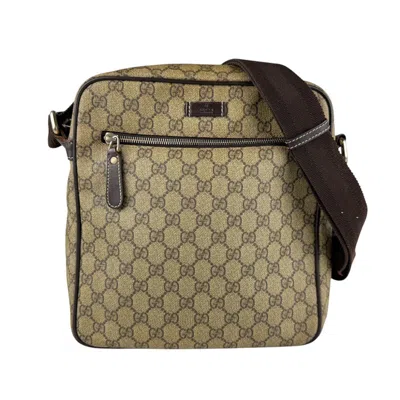 Pre-owned Gucci Brown Gg Supreme Shoulder Bag ()