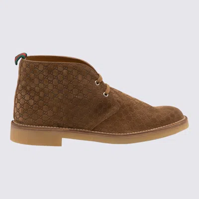 Gucci Lace-up Suede Ankle Boots With Pull Tab In Brown