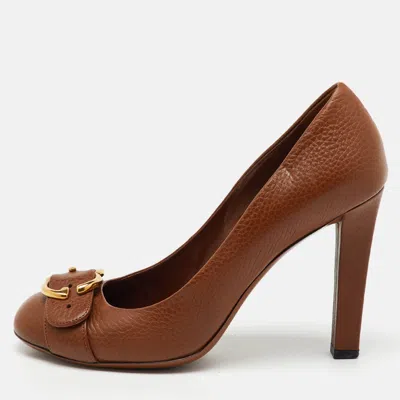 Pre-owned Gucci Brown Leather 'ride' Gg Buckle Pumps Size 39.5