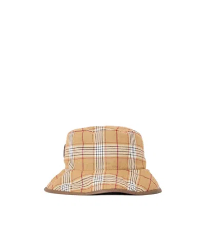 Gucci Bucket Hat In Red
