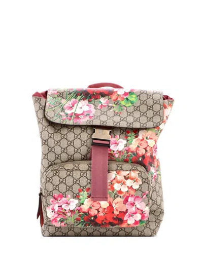 Pre-owned Gucci Buckle Blooms Print Gg Coated Canvas Medium Backpack In Brown