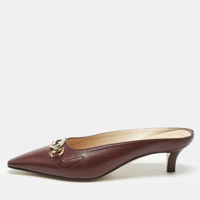 Pre-owned Gucci Burgundy Leather Unia Crystal Embellished Mules Size 35