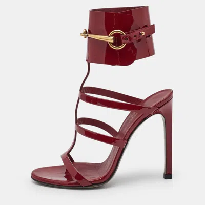 Pre-owned Gucci Burgundy Patent Leather Horsebit Ursula Sandals Size 35