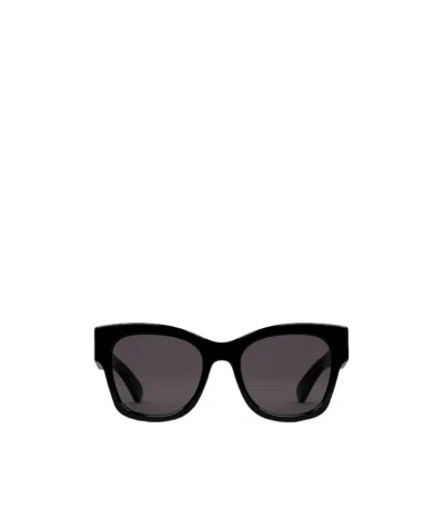 Gucci Butterfly Frame Sunglasses In Black