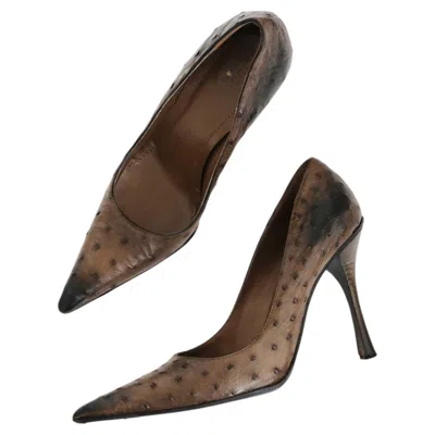Pre-owned Gucci By Tom Ford 2000s Pointed Toe Ostrich Heels (8) In Black