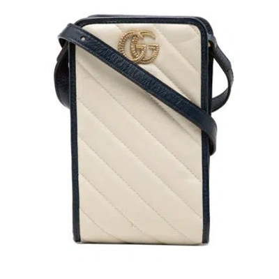 Pre-owned Gucci Calf Leather Gg Marmont Matelasse Diagonal Calfskin Torchon Phone Holder Crossbody In White