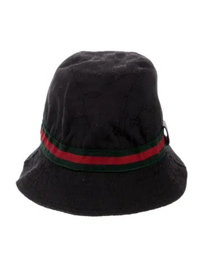 Pre-owned Gucci Canvas Gg Bucket Hat In Black