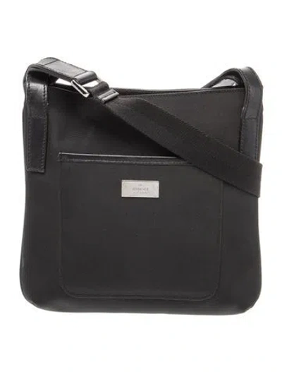 Pre-owned Gucci Canvas Messenger Bag In Black