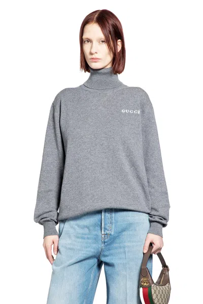 Gucci Cashmere Logo Turtleneck Sweater In Gray