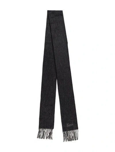 Pre-owned Gucci Cashmere Scarf In Gray
