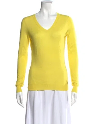 Pre-owned Gucci Cashmere V-neck Sweater In Yellow