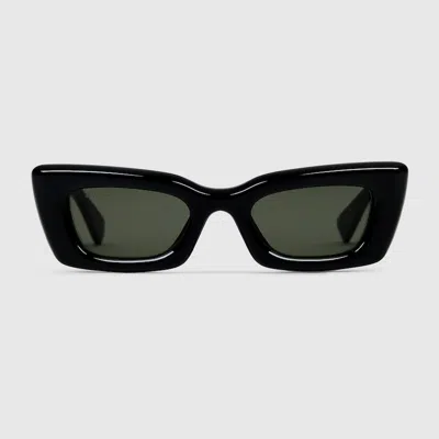Gucci Cat-eye Frame Sunglasses In Black