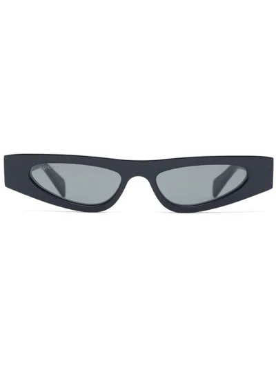 Gucci Cat-eye Frame Sunglasses In Black