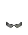 Gucci Contemporary Rectangular Frame Sunglasses In Black