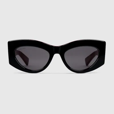 Gucci Cat-eye Frame Sunglasses In Black