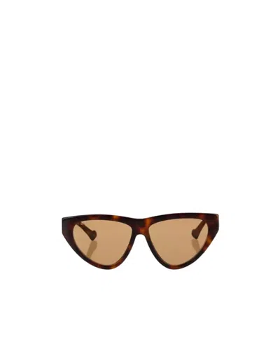 Gucci Cat-eye Frame Sunglasses In Brown