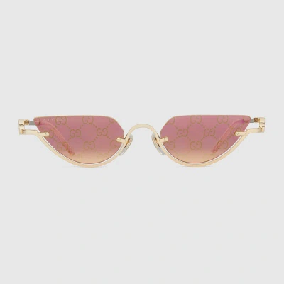 Gucci Cat-eye Frame Sunglasses In Gold