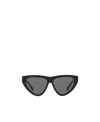 Gucci Cat-eye Frame Sunglasses In Gray