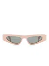 Gucci Cat-eye Frame Sunglasses In Pink
