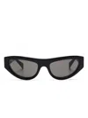 Gucci Cat-eye Sunglasses In 黑色