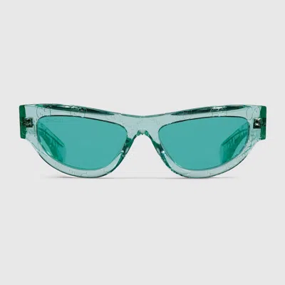 Gucci Cat Eye Sunglasses In Green