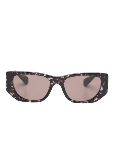 Gucci Cat-eye Sunglasses In Blue
