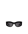 Gucci Cat-eye Frame Sunglasses In Black