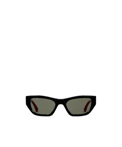 Gucci Cat-eye Sunglasses In Black