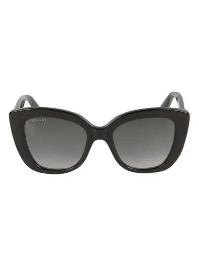 Gucci Cat-eye Sunglasses In Black/grey