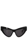 Gucci Cat Eye Sunglasses In Gray