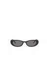 Gucci Cat-eye Sunglasses In Gray