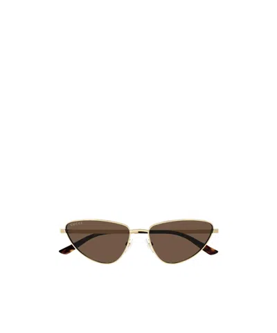 Gucci Cat-eye Sunglasses In Green
