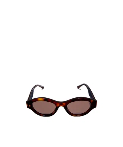 Gucci Cat-eye Frame Sunglasses In Brown