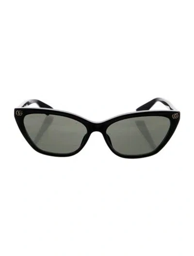Pre-owned Gucci Cat-eye Tinted Sunglasses In Black