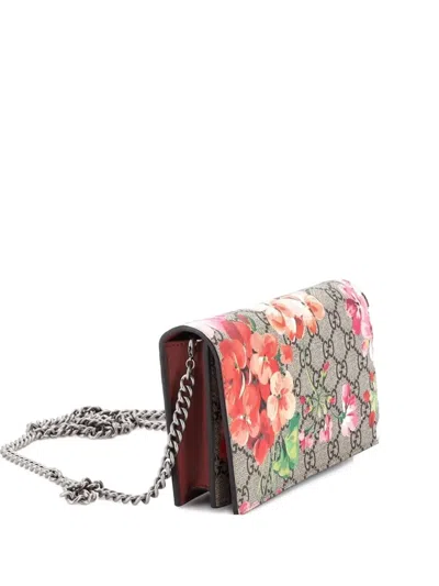 Pre-owned Gucci Chain Wallet Blooms Print Gg Coated Canvas Crossbody Bag In Brown