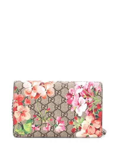 Pre-owned Gucci Chain Wallet Blooms Print Gg Coated Canvas Crossbody Bag In Brown