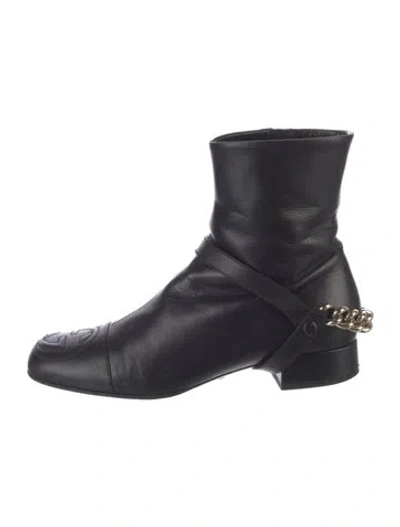 Pre-owned Gucci Chain-link Accent Leather Boots In Black