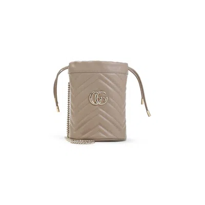 Gucci Chevron-pattern Matelassé Leather Clutch With Gold-tone Accents