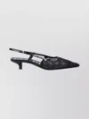 Gucci Chic Pointed Toe Kitten Heel Pumps In Black
