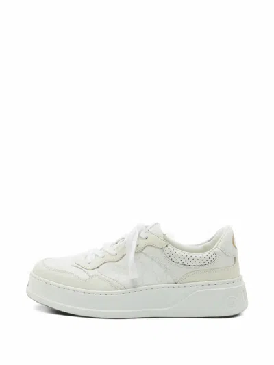 Pre-owned Gucci Chunky B Gg Supreme Sneakers In White