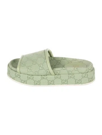 Pre-owned Gucci Clarice Graphic Print Slides In Green