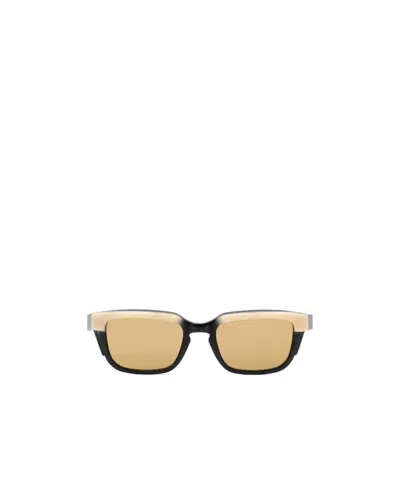 Gucci Contrast-border Rectangle Sunglasses In Nude
