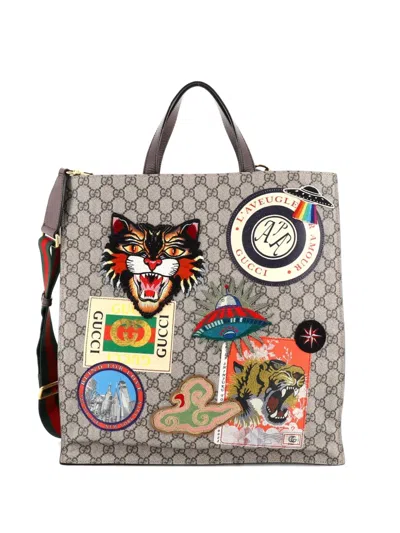 Pre-owned Gucci Courrier Convertible Soft Open Gg Coated Canvas With Applique North South Tote Bag In Brown