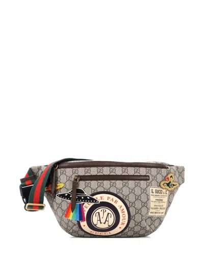 Pre-owned Gucci Courrier Zip Gg Coated Canvas With Applique Belt Bag In Brown