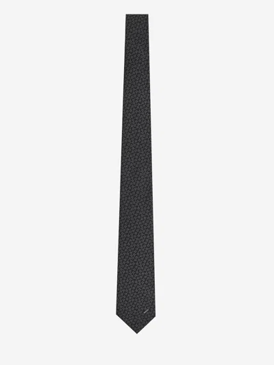 Gucci Jacquard Silk Tie In White